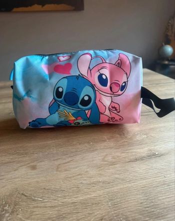 Trousser stitch et Angel 