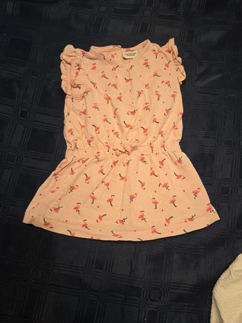 Robe tape à l’oeil