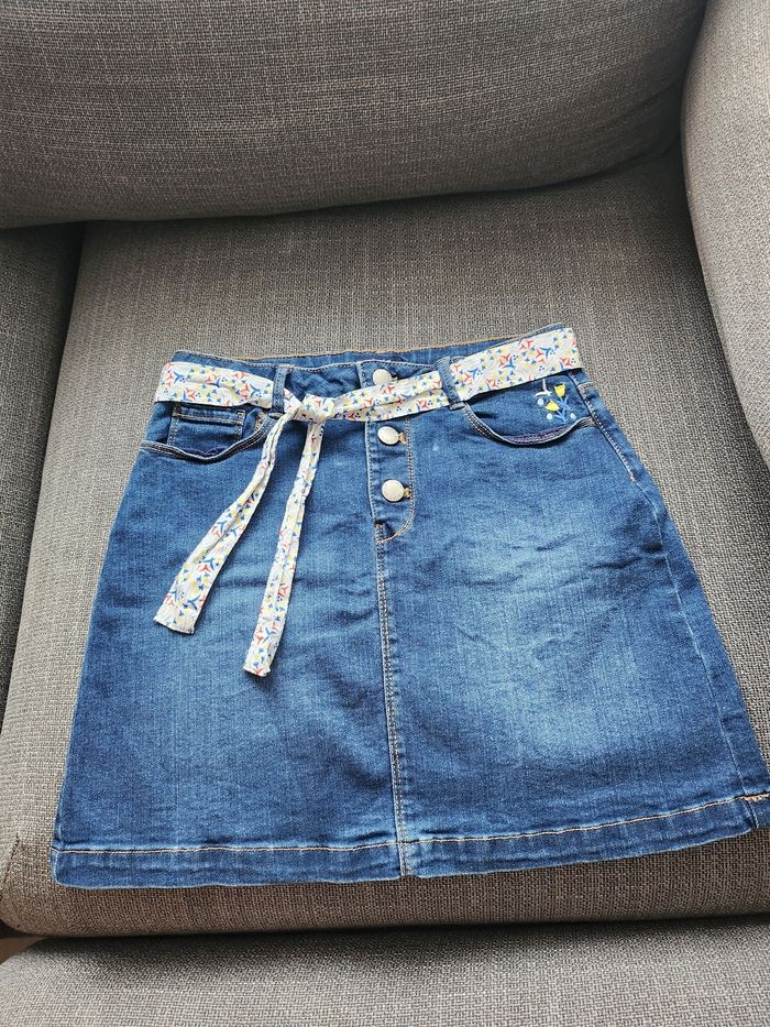 Jupe en jean fille taille 12 ans - photo numéro 2