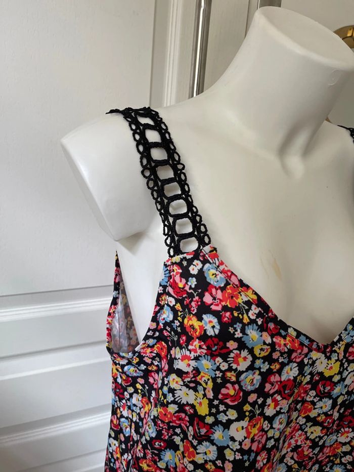 Robe à fleurs - photo numéro 3