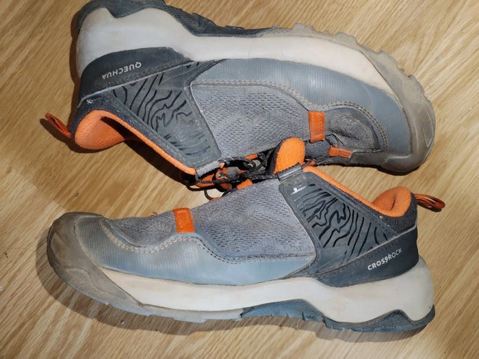 Chaussures de randonnée enfant grise et rouge taille 35 - photo numéro 4