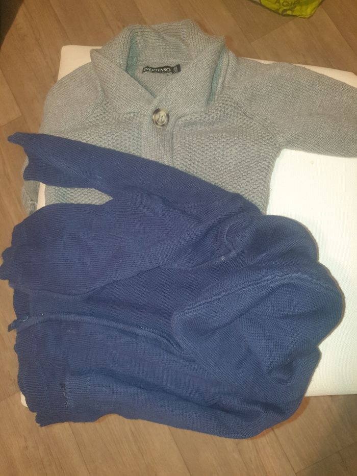 Lot de 2 gilets en 6mois.