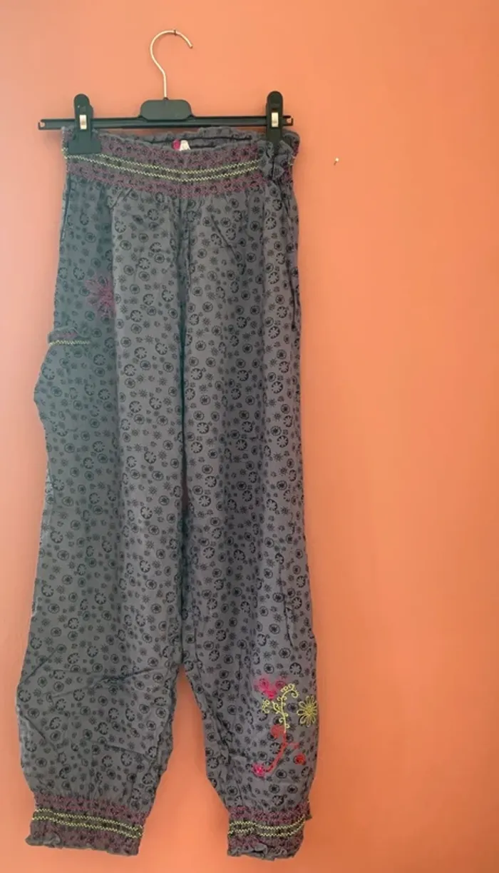 👖 Pantalon ample imprimé gris et noir - Orchestra (10 ans) - photo numéro 2