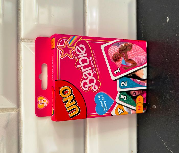 UNO édition Barbie Jeu de Cartes, famille, divertissement