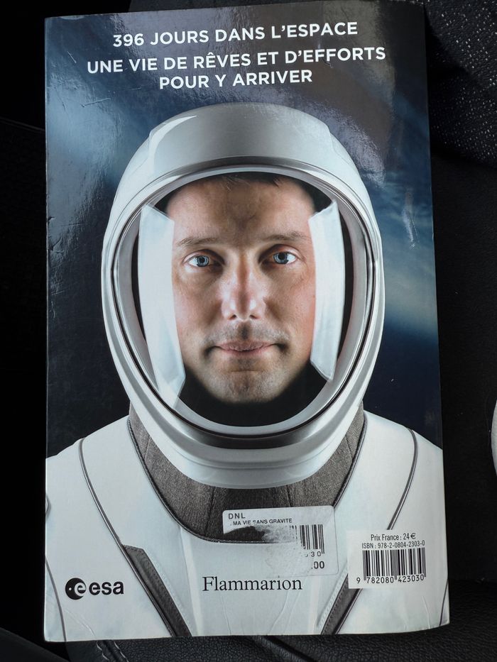 Livre Ma vie sans gravité de Thomas Pesquet - photo numéro 2