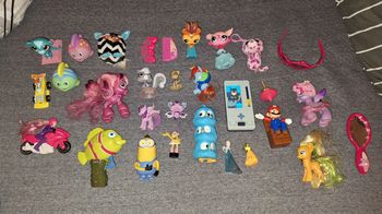 Lot de 30 jouets pour enfant 