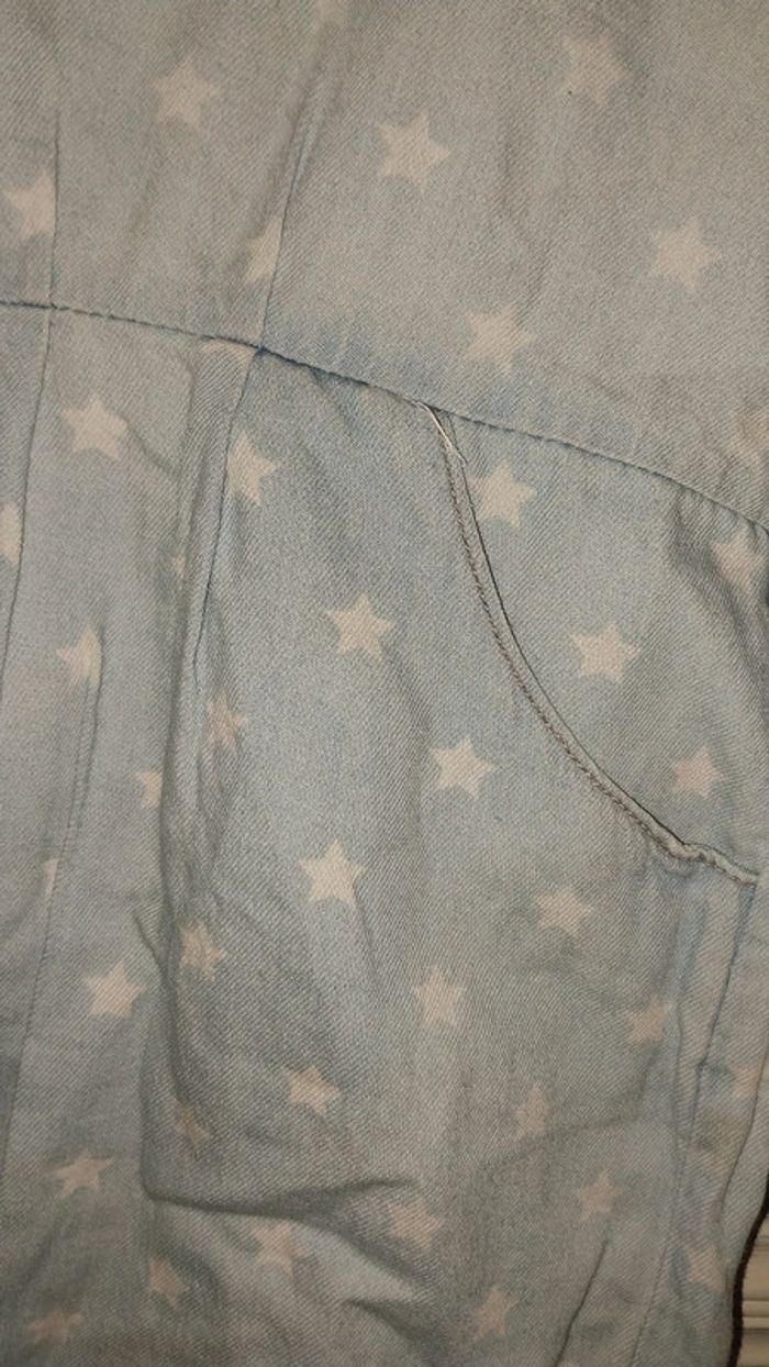 Robe denim/ jean léger bleu clair étoiles très bon état 10 ans - photo numéro 5