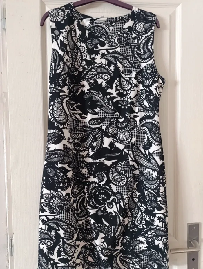 Ensemble robe + veste taille 42/44 - photo numéro 3