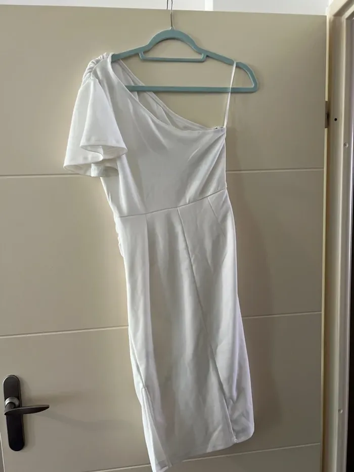 Robe asymétrique