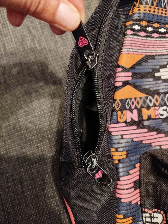 Sac a dos Miss Freegun noir et rose - photo numéro 2