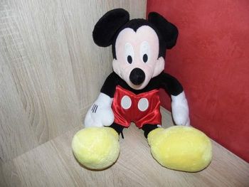 Peluche Mickey