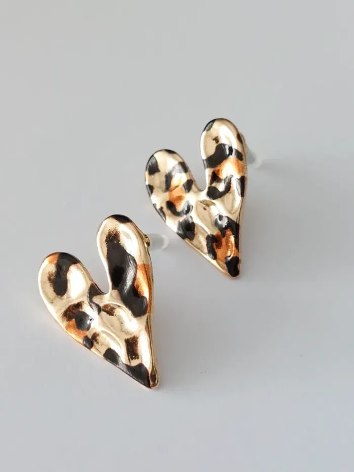 Boucles d'oreilles cœur motif léopard  - acier inoxydable - tendance bohème 🐆 - photo numéro 3