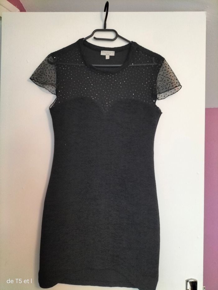 Robe noire de soirée marque Bershka taille 40