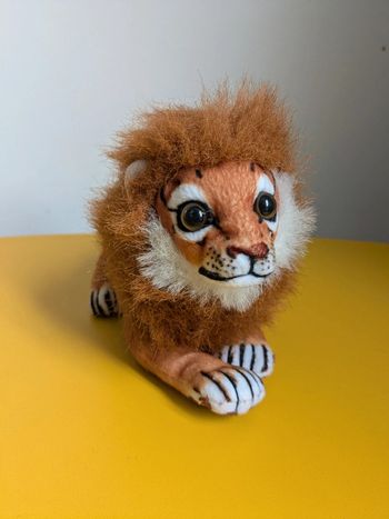 Peluche lion