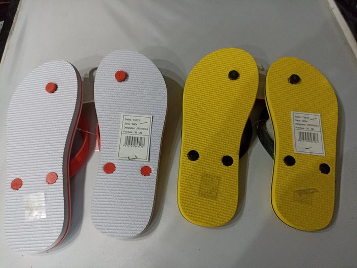 Lot deux paires de tongs taille 37 - photo numéro 2