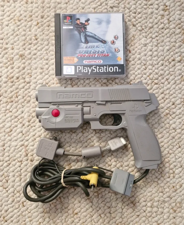 Time Crisis Project Titan + Pistolet Gun Namco G-con GunCon PlayStation 1 PS1