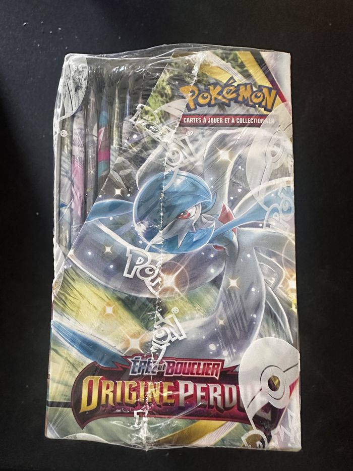 Display Pokémon Astres Radieux - photo numéro 5
