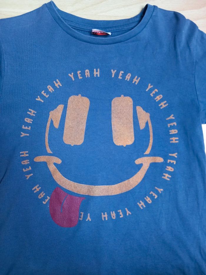 Tee-shirt manches longues TAO 6ans TBE - photo numéro 2