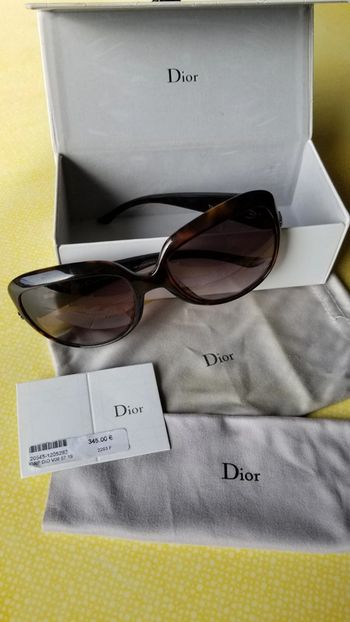 Lunettes de soleil Dior