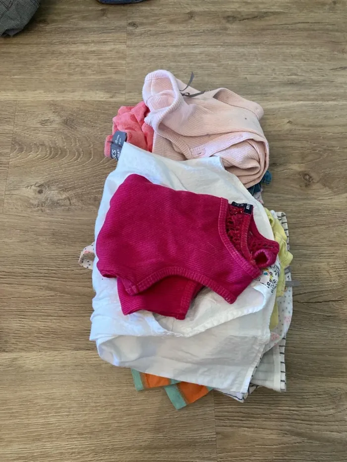 Gros lot vêtements 18 mois - photo numéro 15