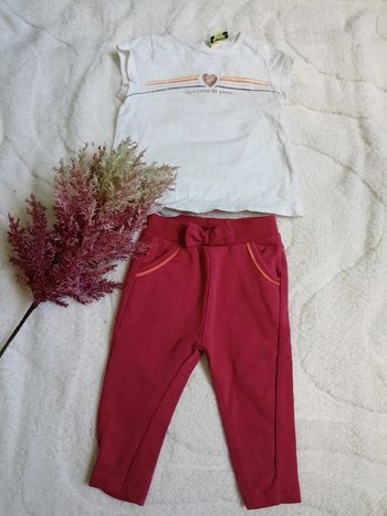 T-shirt manches courtes et pantalon de jogging