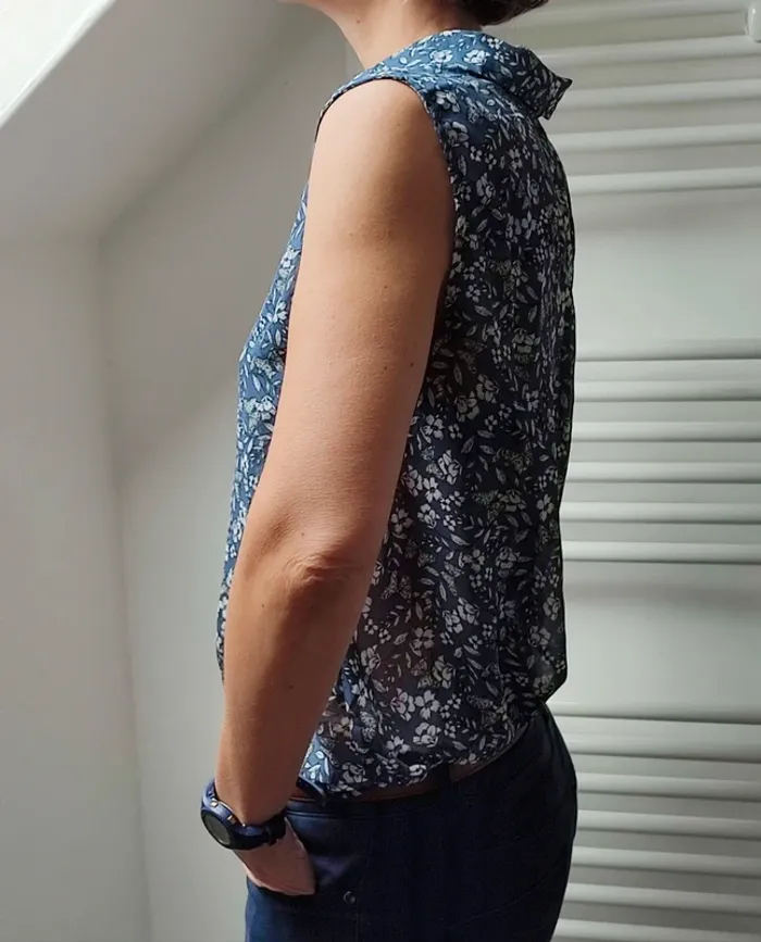 Blouse effet chemise sans manche 38/40 - photo numéro 3