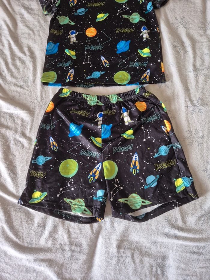 Ensemble pyjama  short+t-shirt 130 cm - photo numéro 2
