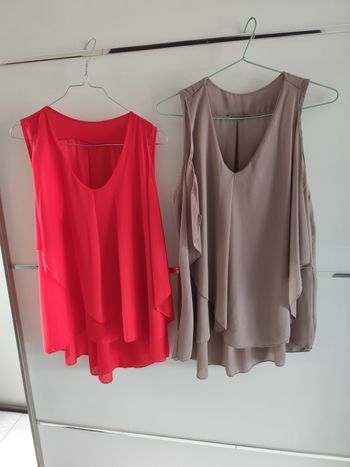 2 tuniques sans manche TU