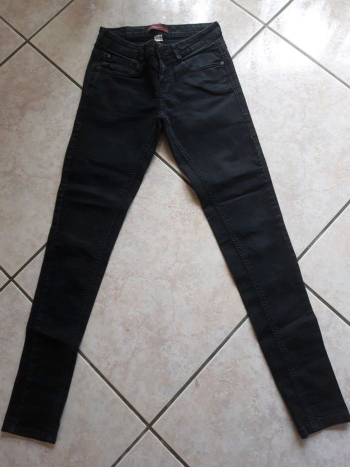 Jean slim noir Bershka