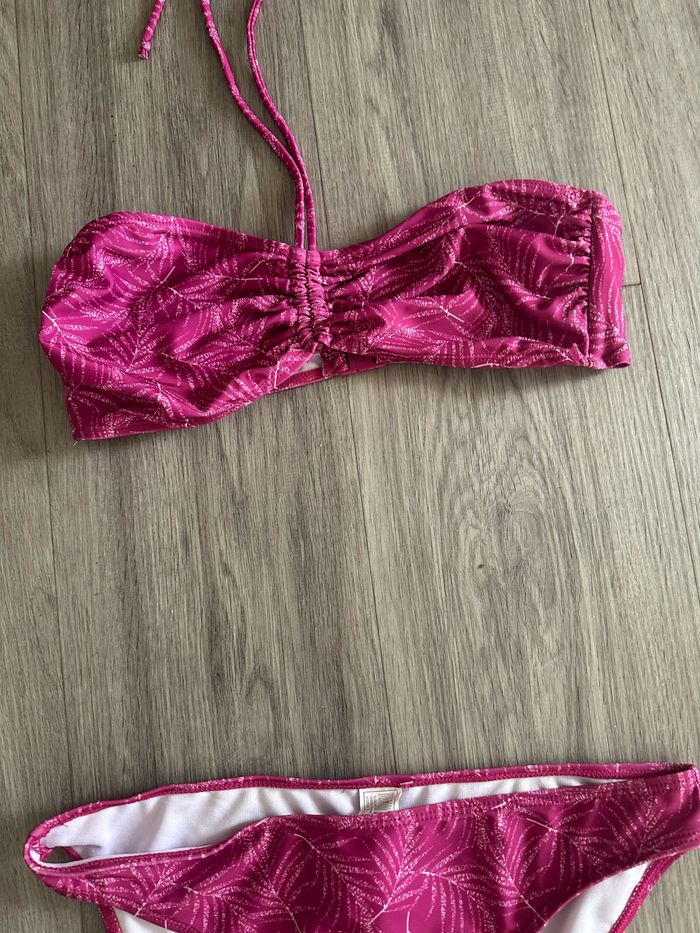 Maillot de bain deux pièces rose violine et blanc tropical T38/40 M/L - photo numéro 3