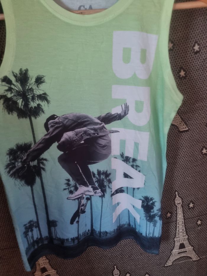 Débardeur bicolore imprimé Skateur 11-12ans neuf - photo numéro 2