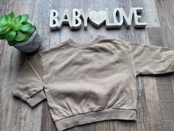 - Pull Kiabi  - 18 mois - Très bon état  