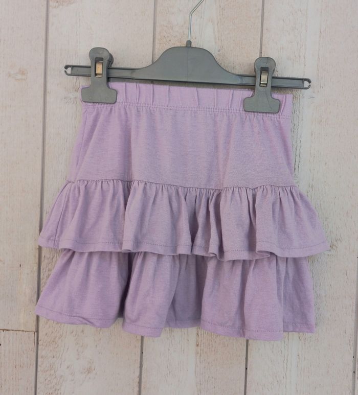 Lot jupes printemps été 6 ans - photo numéro 2