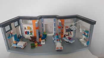 Playmobil hôpital