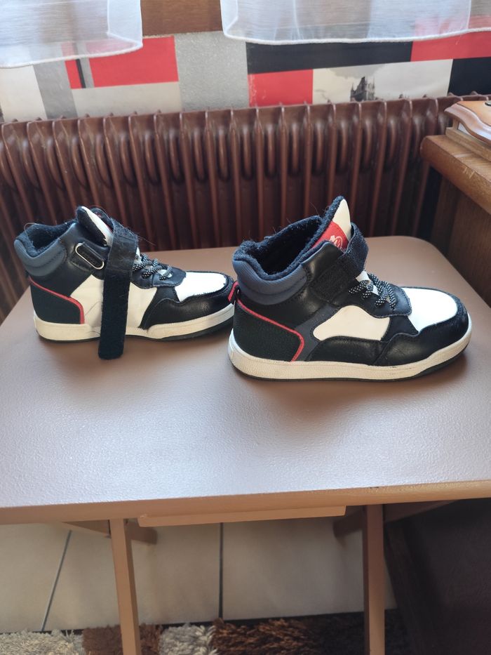 Chaussures enfant taille 29