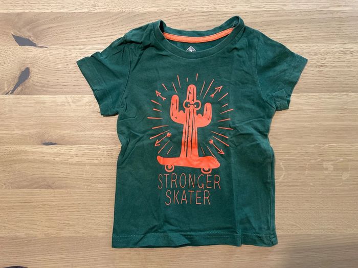 T-shirt manches courtes vert Z 2 ans