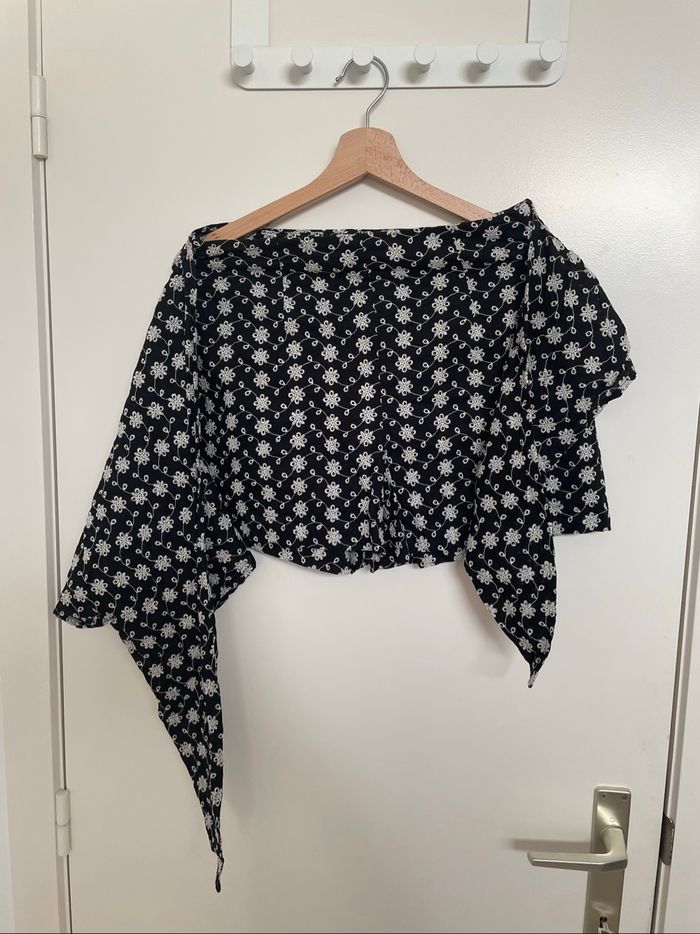 Short Zara noir à motifs à nouer