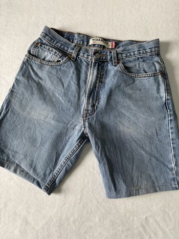 Short en jean Levi’s 505 Regular Fit homme taille W32 L29 en très bon état