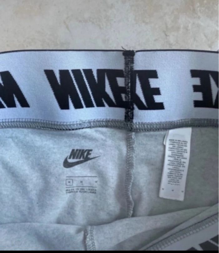 Leggins femme taille m nike - photo numéro 2