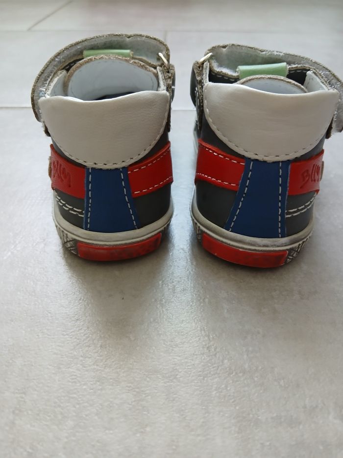Baskets à scratchs neuves bellamy pointure 20 - photo numéro 4