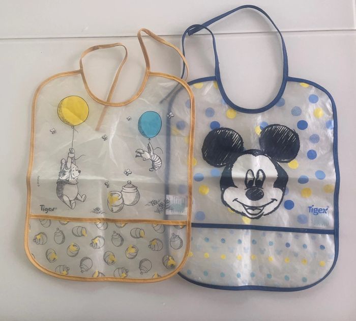Bavoirs en silicone Disney