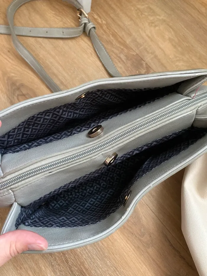 Sac à main bandoulière - photo numéro 2