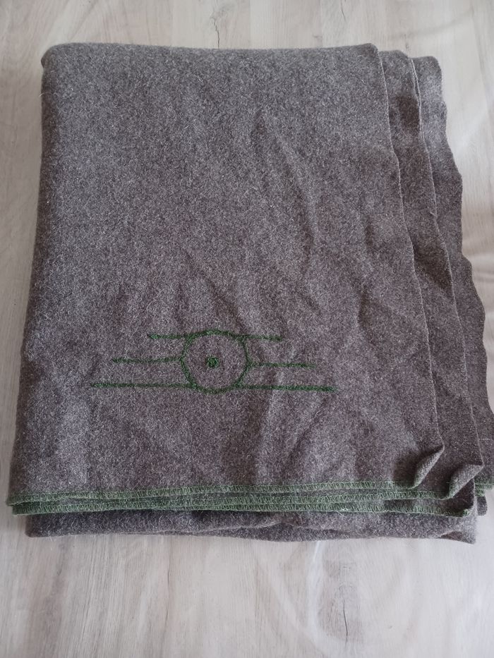 Couverture militaire