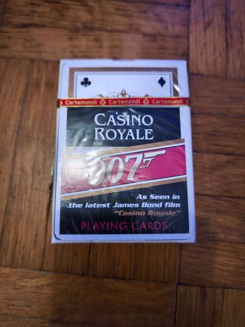 Jeu de cartes Casino Royale 007 Cartamundi