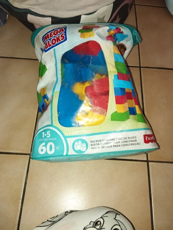 Mega blocks