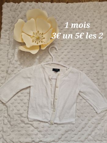 Gilet blanc kiabi 1 mois