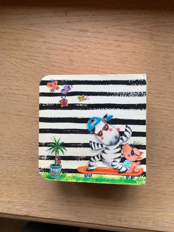 Livre avec doudou - photo numéro 8