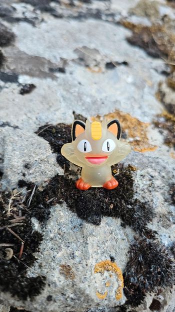 Super figurine Pokemon Nintendo finger puppet miaous transparente