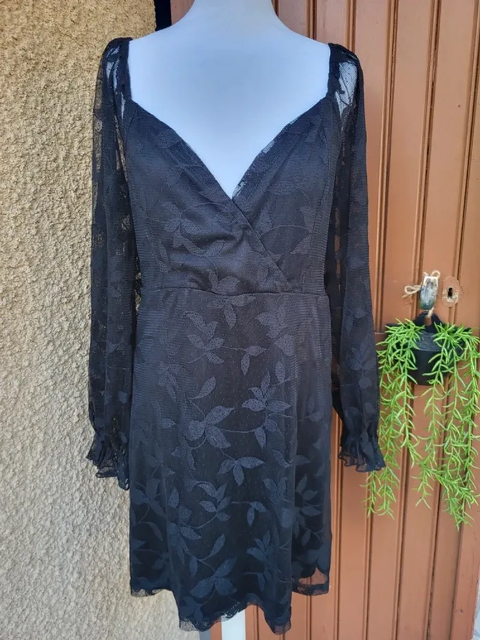 Robe tulle fleuri noir sbetro taille 48 - photo numéro 2