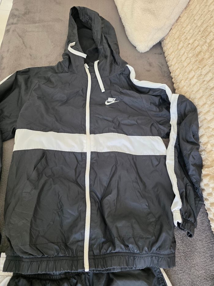 Ensemble jogging nike taille xs - photo numéro 6